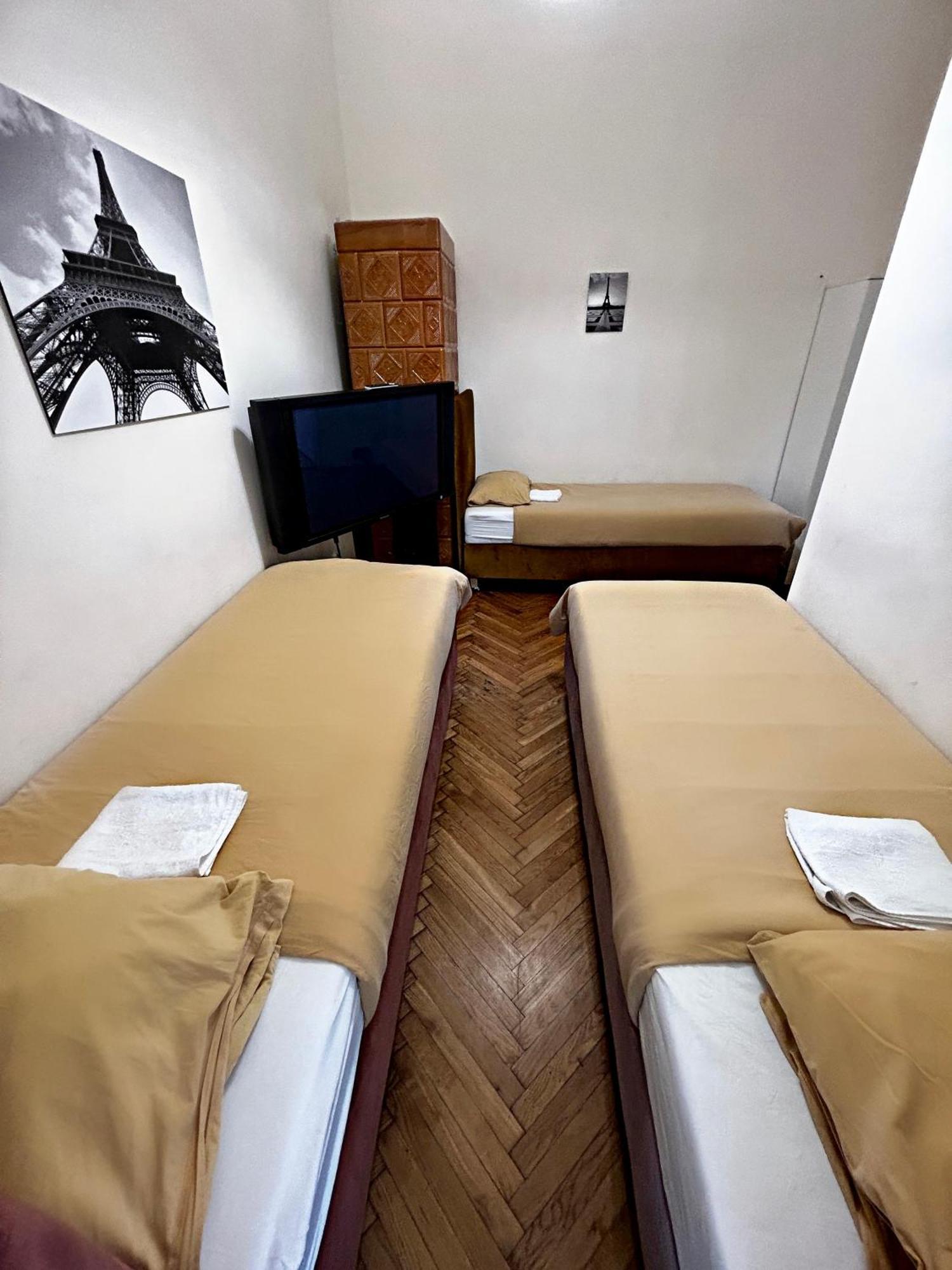 Harmony Aparthotel 克拉科夫 外观 照片