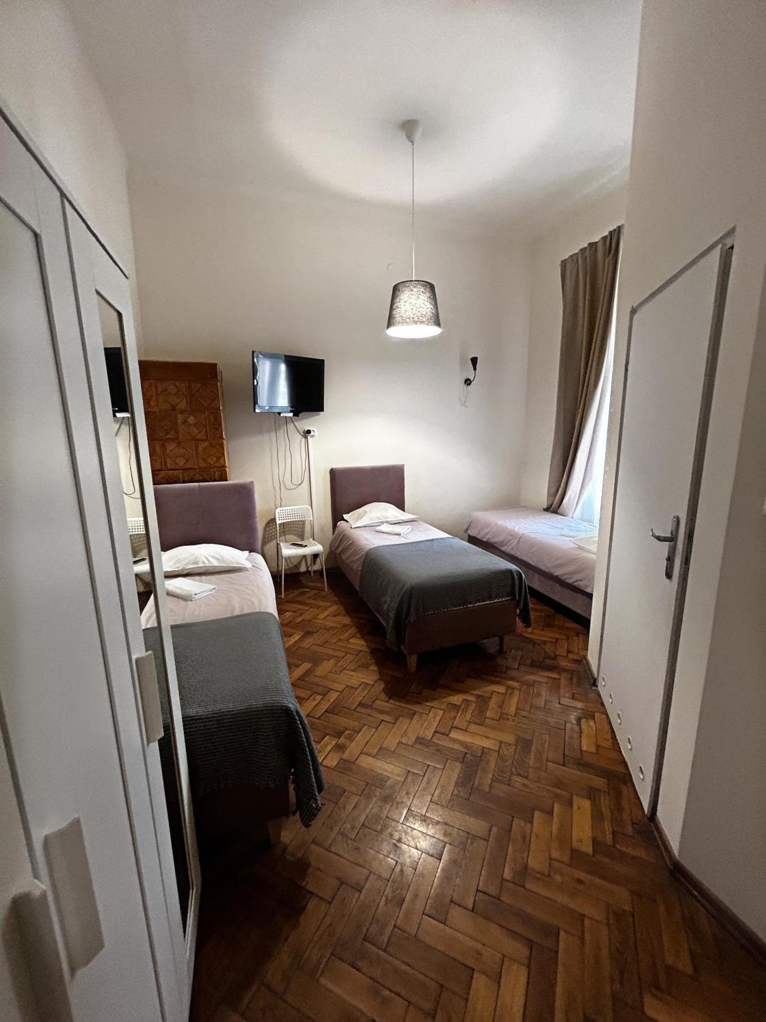 Harmony Aparthotel 克拉科夫 外观 照片